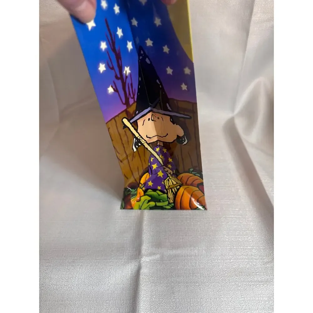 Halloween Peanuts Hallmark UFS Snoopy gift bag vintage unused